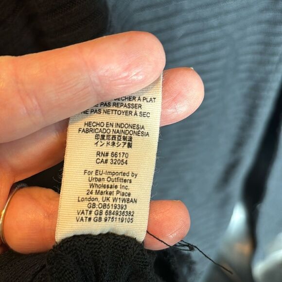 Free people we the free lover rib thermal split back top small black - Picture 5 of 6